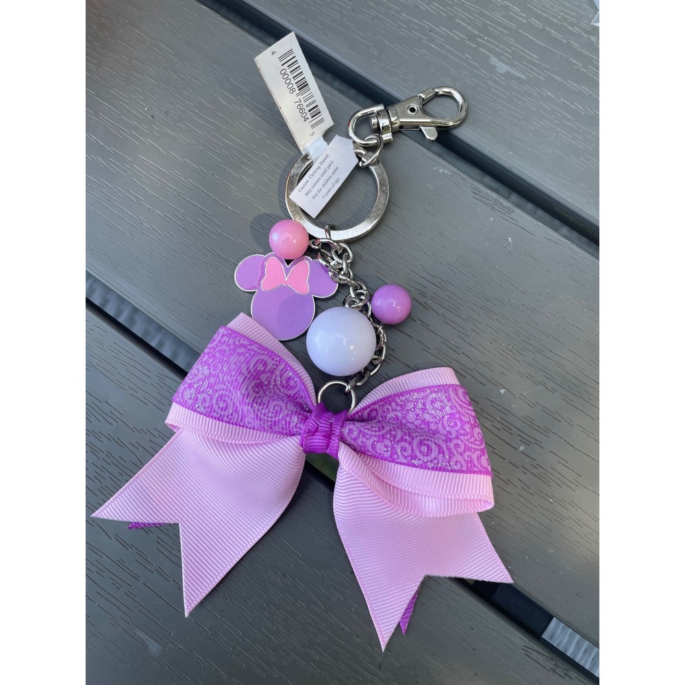 Disney Parks Minnie Mouse Purple Bow Keychain Bag Charm Enamel Icon New with Tag